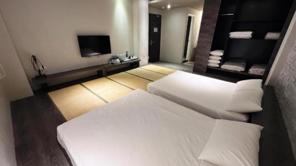 Kiwi Express Hotel-Taichung Station II Εξωτερικό φωτογραφία
