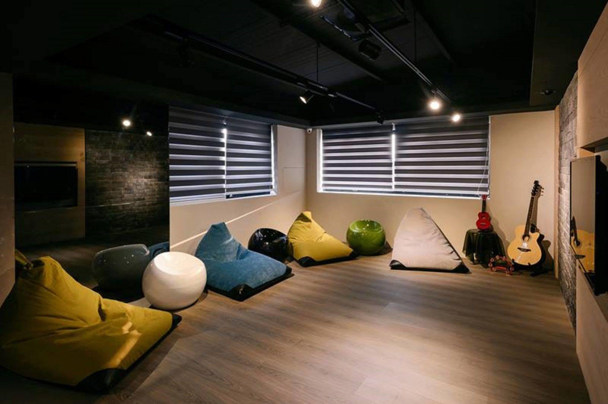 Kiwi Express Hotel-Taichung Station II Εξωτερικό φωτογραφία